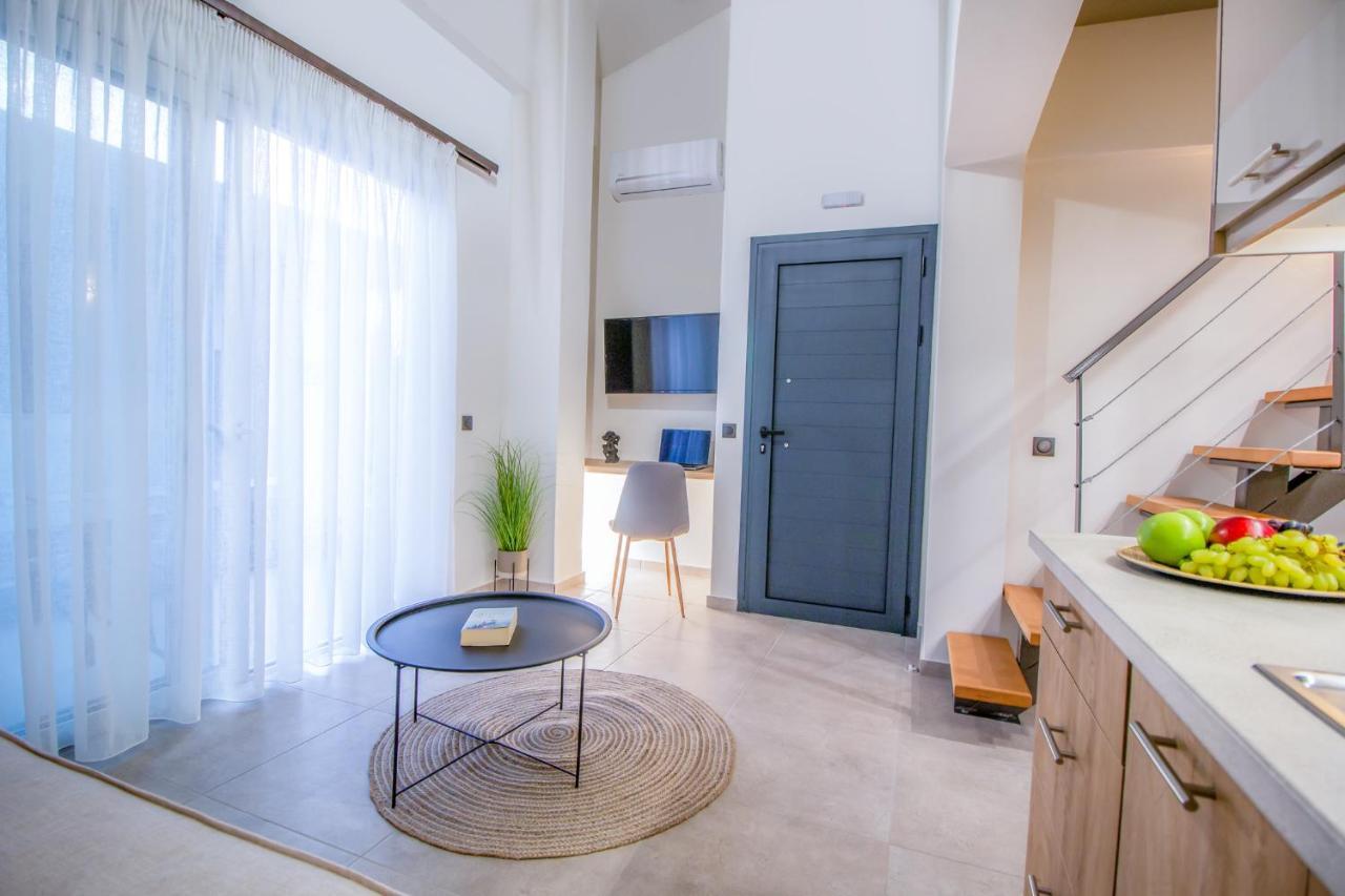 Aelia Seaside Luxury Suites Nea Karvali Zewnętrze zdjęcie