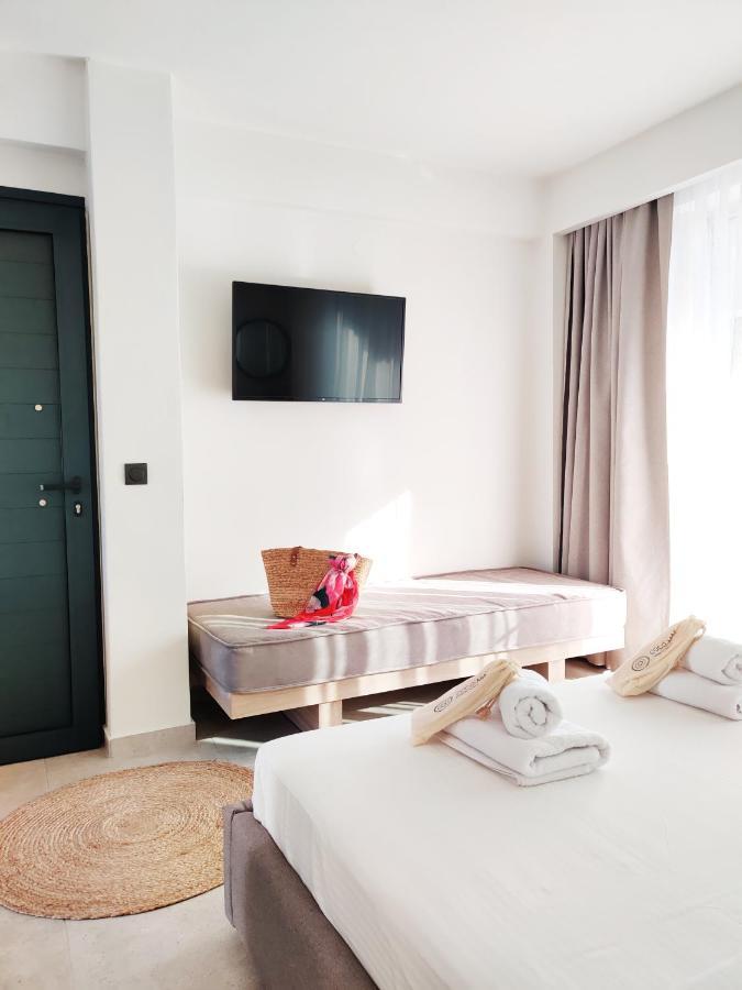 Aelia Seaside Luxury Suites Nea Karvali Zewnętrze zdjęcie