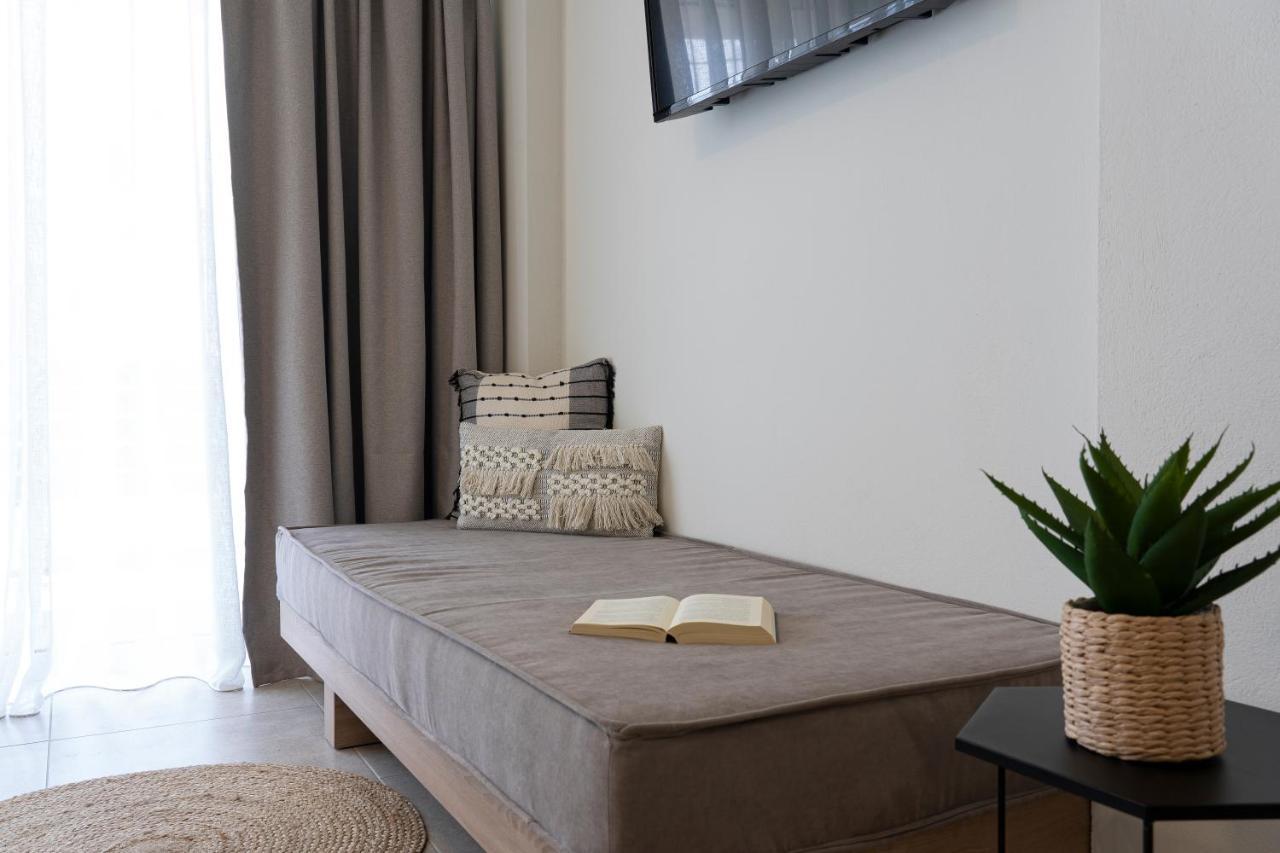 Aelia Seaside Luxury Suites Nea Karvali Zewnętrze zdjęcie